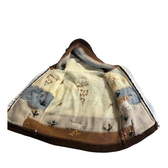 Colorful Animal-Themed Hand Embroidered Knit Hoodie - Picture 3 of 3